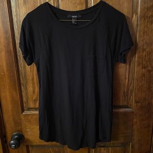 Forever 21 Black T-Shirt